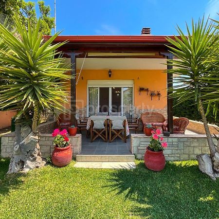 Private Paradise In Nikiti Exterior photo