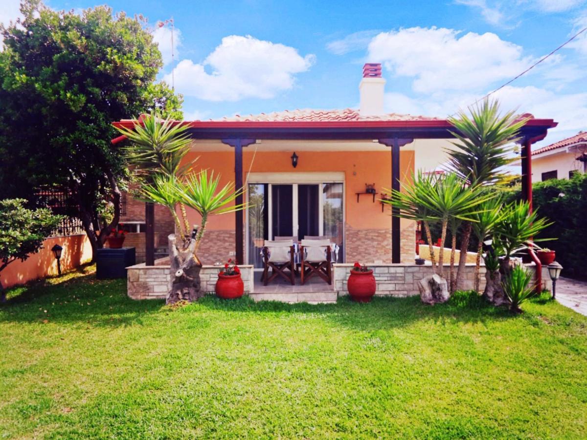 Private Paradise In Nikiti Exterior photo